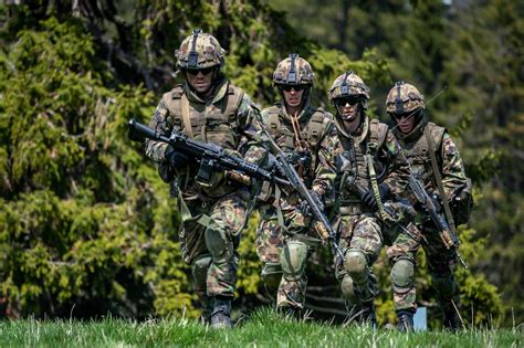 switzerland army website.